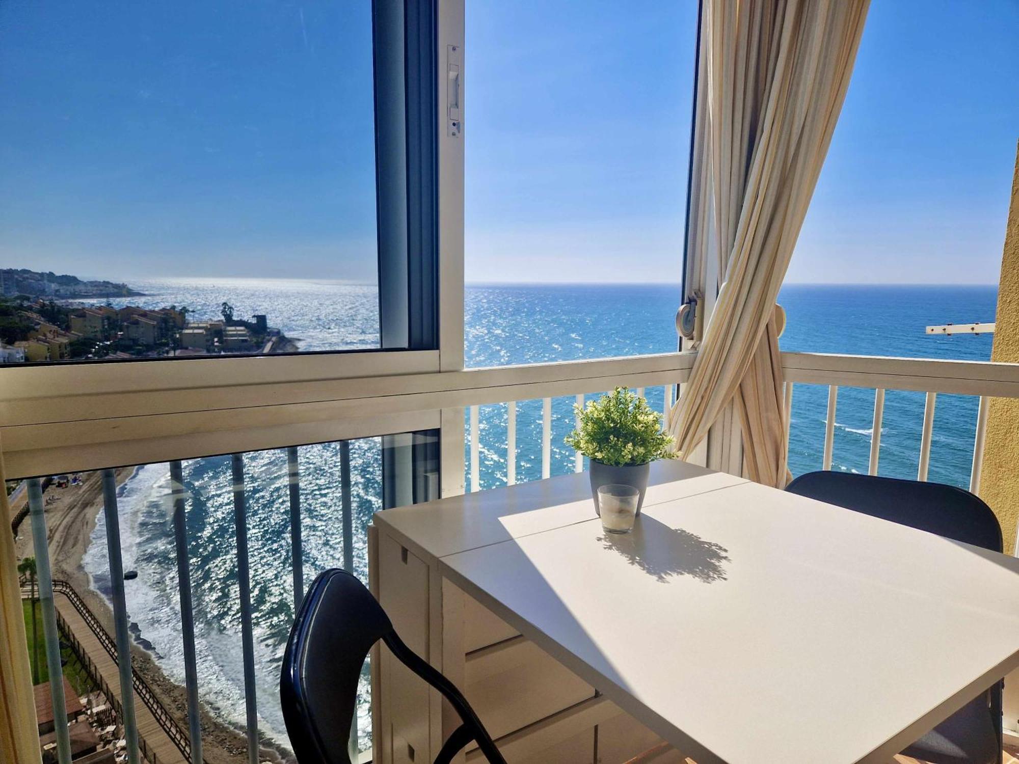 Апартаменти Sr Almirante 1ª Linea De Playa Sitio de Calahonda Екстер'єр фото