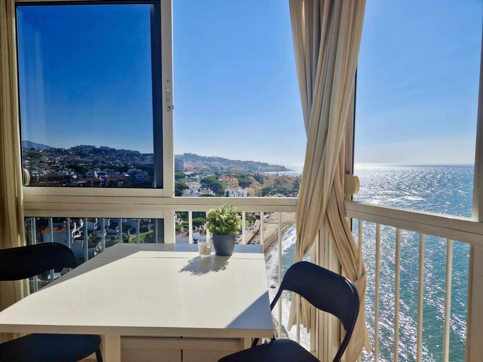 Апартаменти Sr Almirante 1ª Linea De Playa Sitio de Calahonda Екстер'єр фото